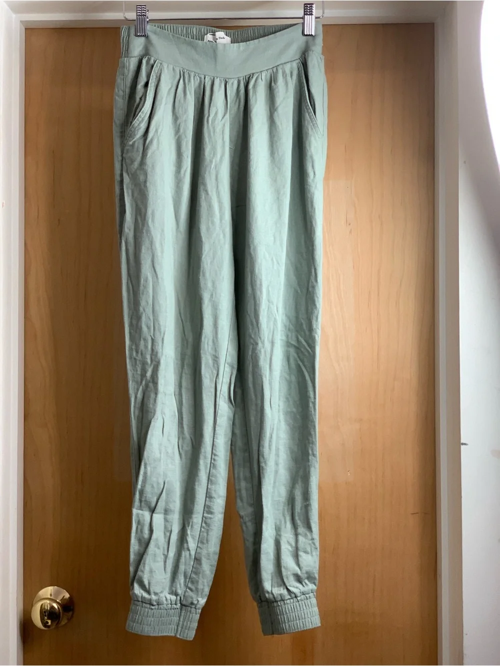 Abercrombie & Fitch Light Sage Women’s Jogger Pants Size-X-Small Coastal Casula